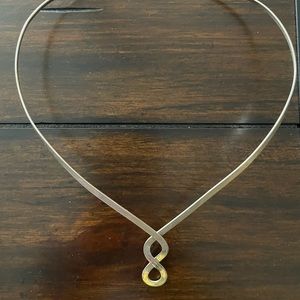 Alert 🚨OOAK Gorgeous Vintage sterling silver figure 8 firm